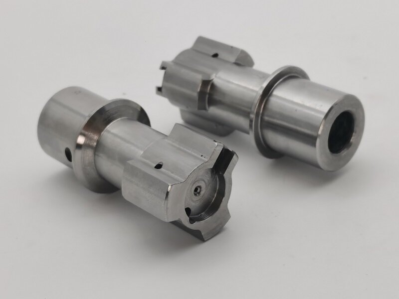 CNC-Bearbeitung unregelmäßiger Verbindungsteile