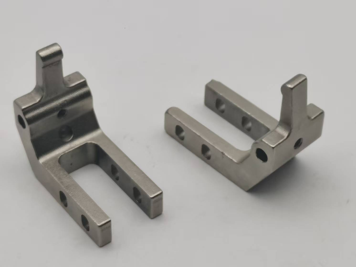 Automatischer Schwenkhebel aus legiertem Feingussstahl